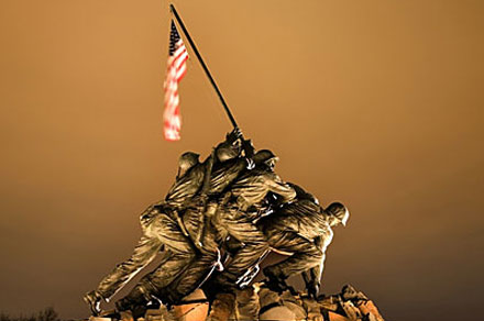 iwo jima memorial in Rosslyn, Virginia iwo jima memorial in Rosslyn, Virginia